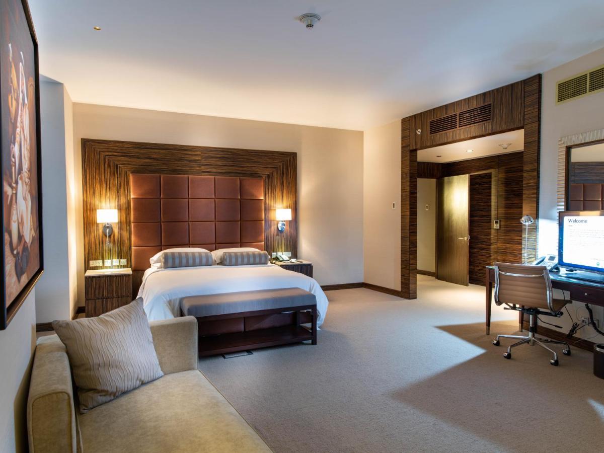 City Centre Rotana Doha Quarto foto